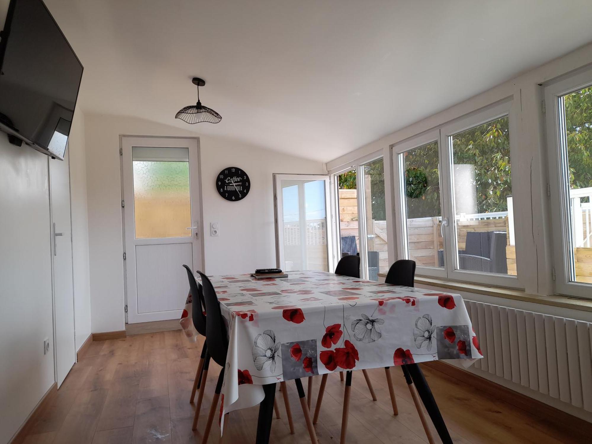 לה-רוש-סור-יון Logement Lumineux Avec Terrasse מראה חיצוני תמונה
